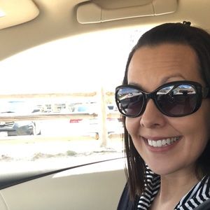 Meet your Posher, Sonya